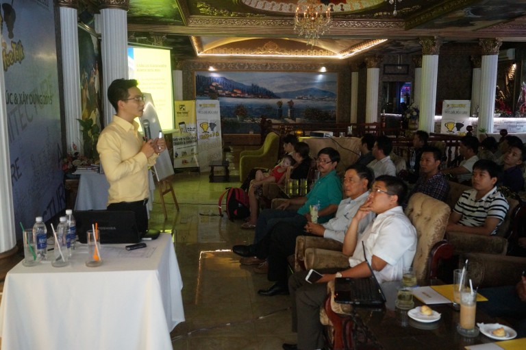 Coffee Talk 4/2015 được tổ chức tại Cần Thơ thu hút khá đông anh chị Kiến trúc sư, kỹ sư.. tham dự.